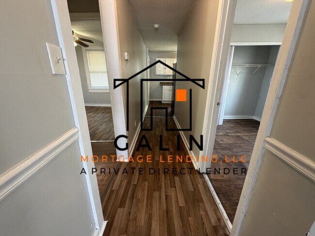 Building Photo - 1005 Amaranth Ave