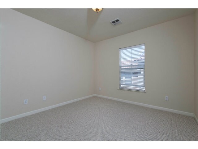 Building Photo - 557 Adeline Ave