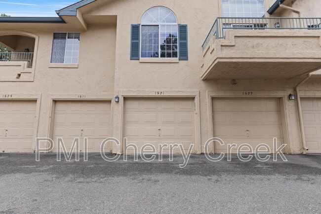 Building Photo - 8757 E Dry Creek Rd