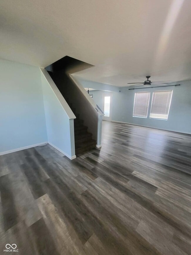 Building Photo - 868 Wheatgrass Dr