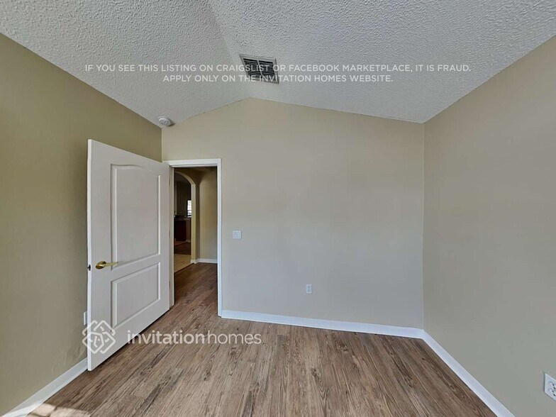 Building Photo - 2746 Big Pine Dr