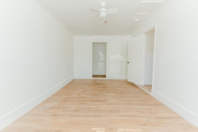 Building Photo - 5250 Durango Dr