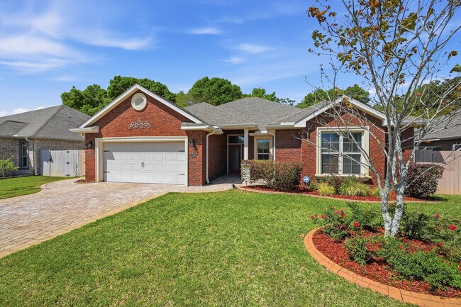 Building Photo - 2348 Cummings Dr