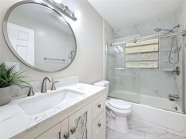 Building Photo - 1614 Braund Ave