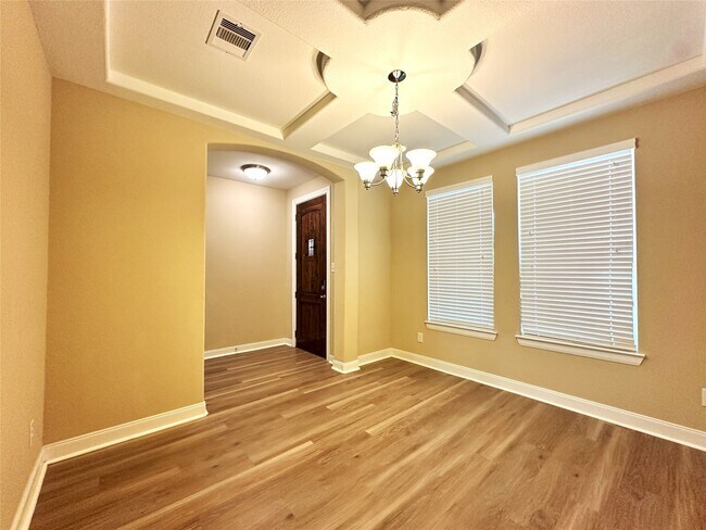 Building Photo - 22523 Birch Ridge Meadow Dr