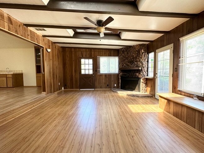 Building Photo - Charming Single-Story Home in Fair Oaks!