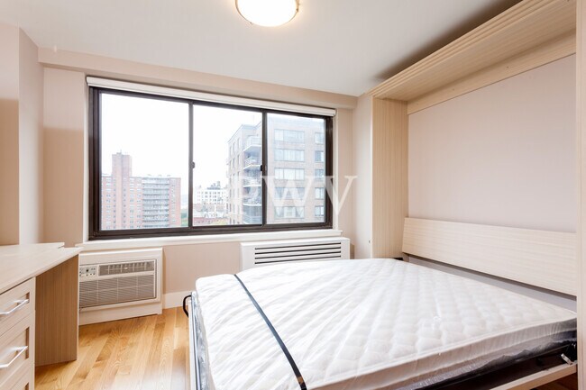 Interior Photo - 792 Columbus Avenue