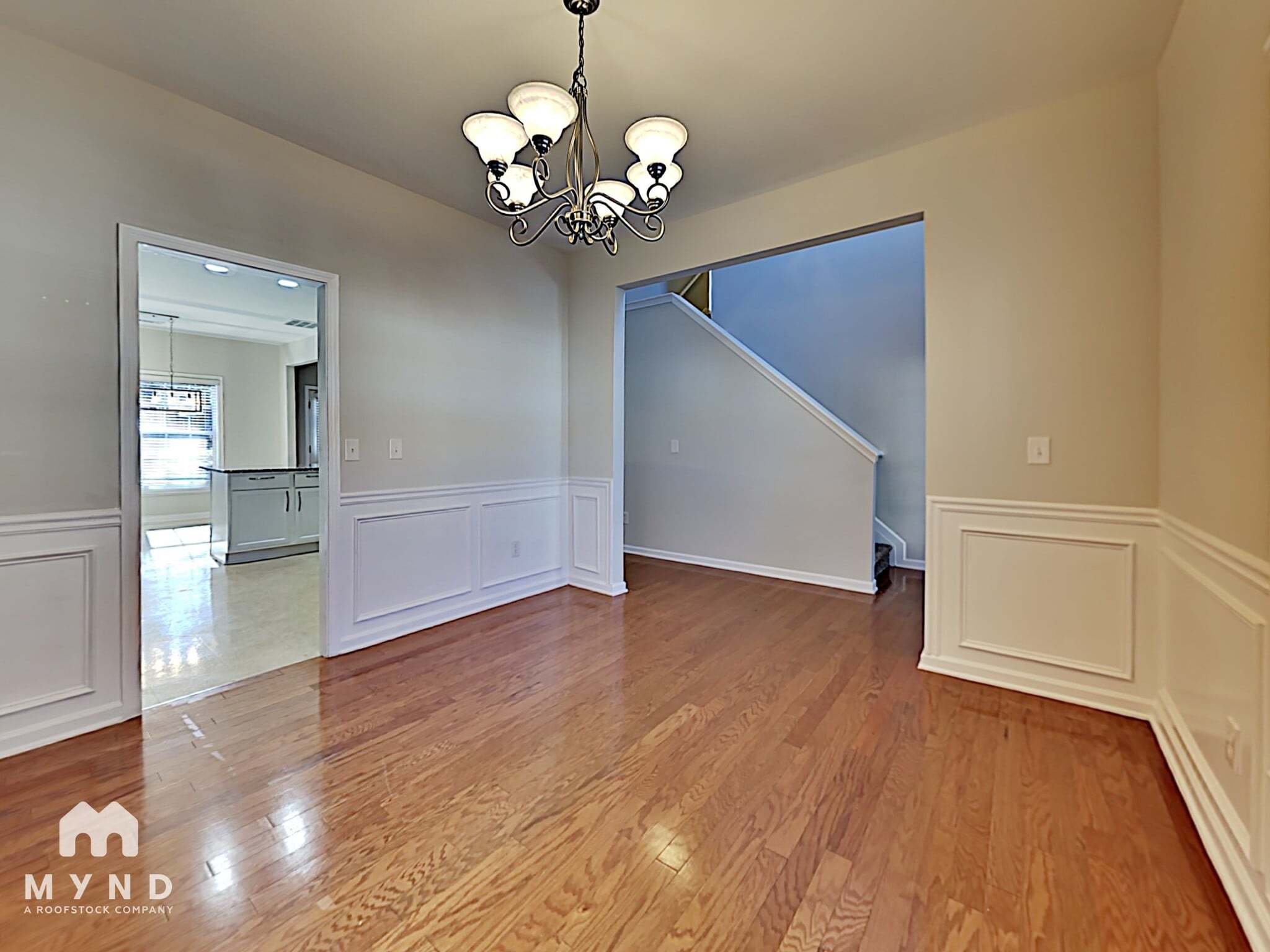 Building Photo - 525 Vickers Ln