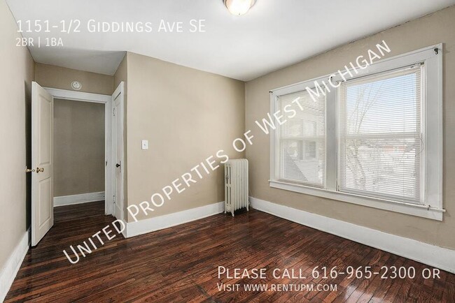 Building Photo - Available Now | 2 Bedroom Upper Level Apar...