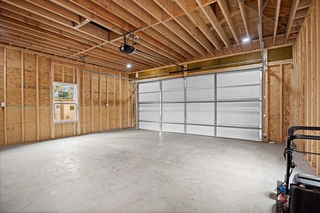 Building Photo - 2505 Vance Ave