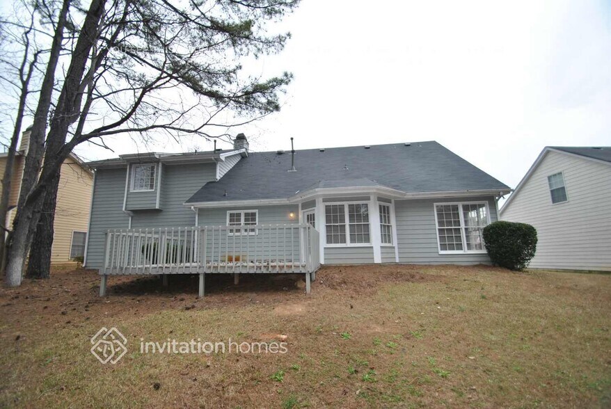 Building Photo - 649 Watson Cove