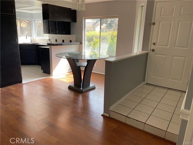 Building Photo - 331 E Cottonwood St