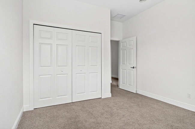 Building Photo - 4527 Cadiz Cir