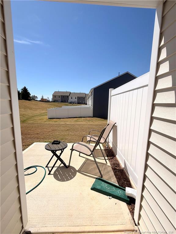 Building Photo - 106 Red Maple St