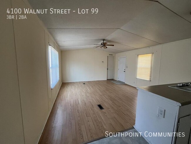 Building Photo - 4100 Walnut St