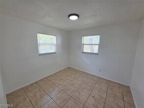 Building Photo - 5426 Sago Ave