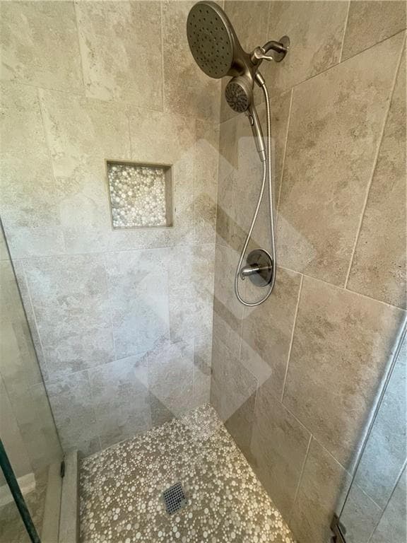 Building Photo - 9935 La View Cir