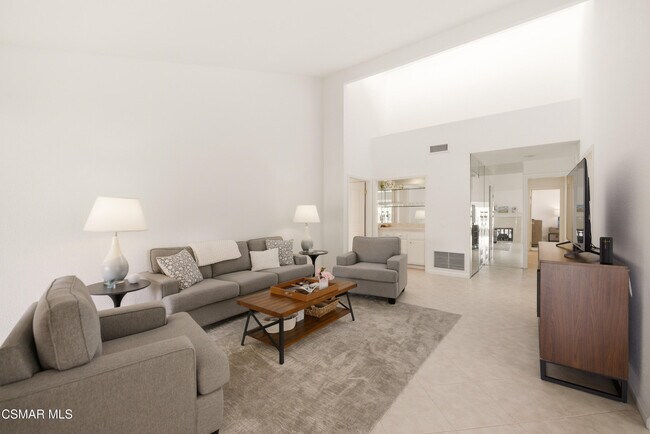 Building Photo - 2379 Leeward Cir