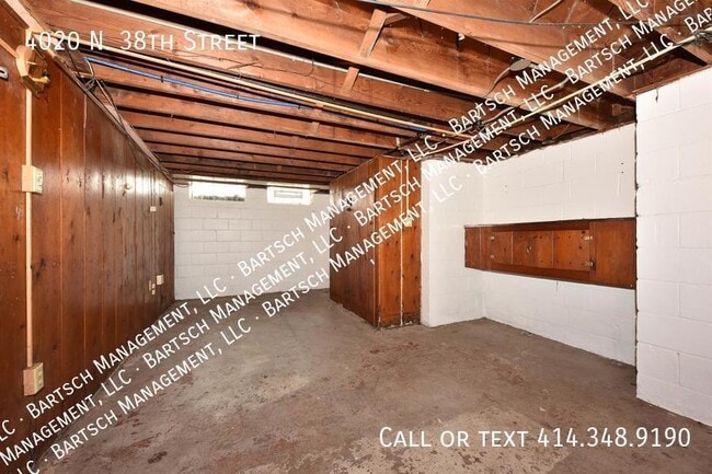 Building Photo - 4020 N 38th St