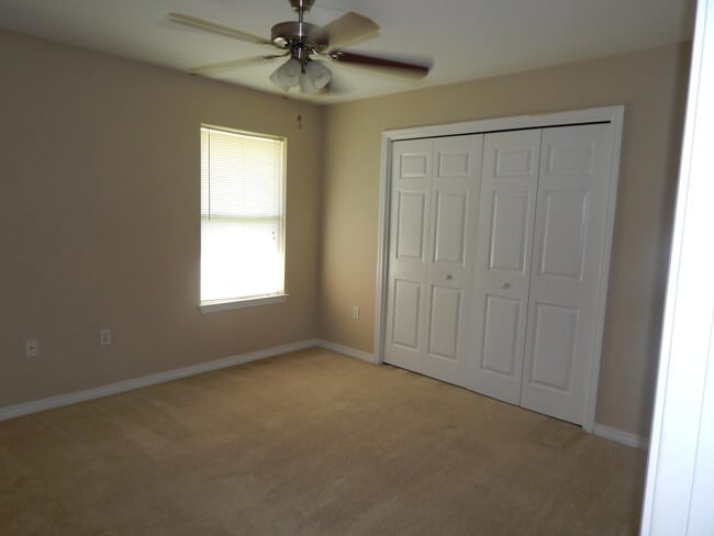 Building Photo - 7465 Harvest Village Ct