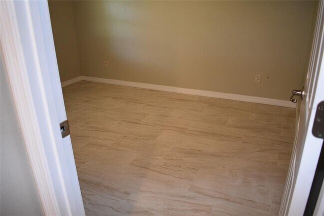 Building Photo - 4501 Neptune Rd