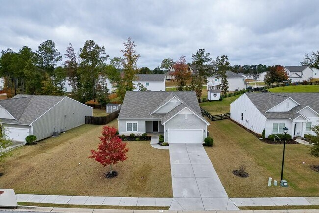 Building Photo - 145 Alexander Ln