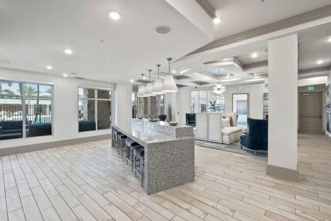 Building Photo - 1564 Flournoy Cir W