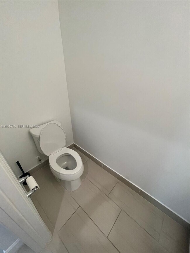 Building Photo - 9019 Kingsmoor Wy