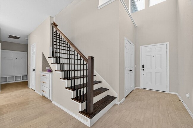 Building Photo - 4007 Delta Rose St