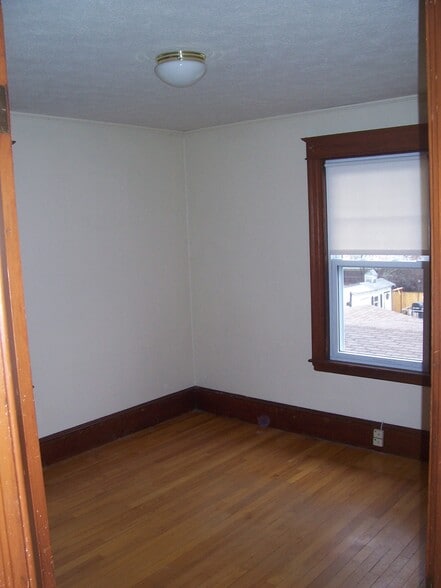 Building Photo - 53 Keswick Rd