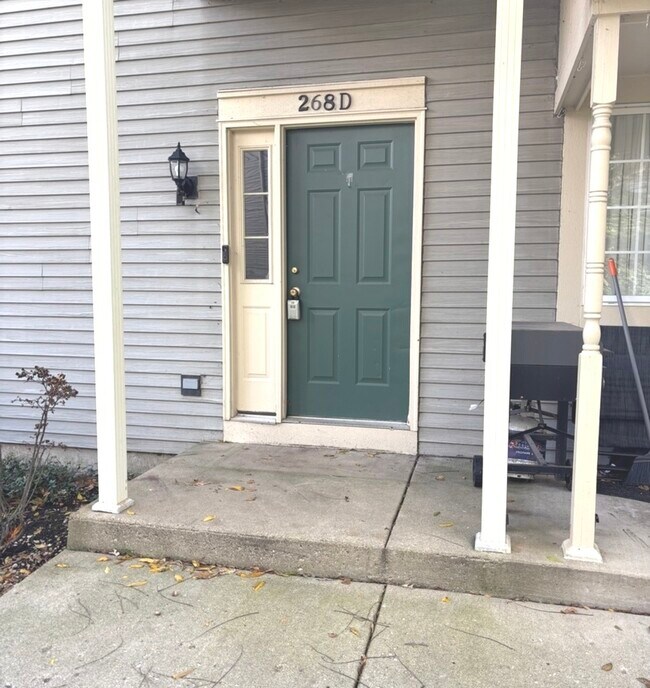 Building Photo - 268 Windsor Ct