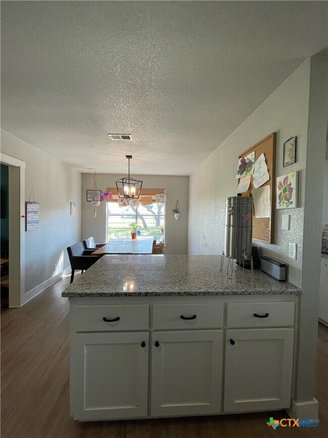 Building Photo - 6315 Beau Allen Ct