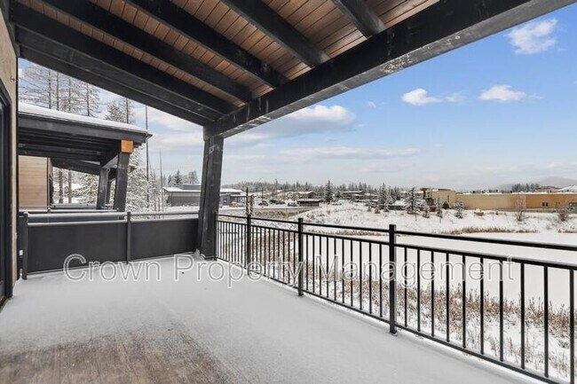 Building Photo - 317 Akers Ln