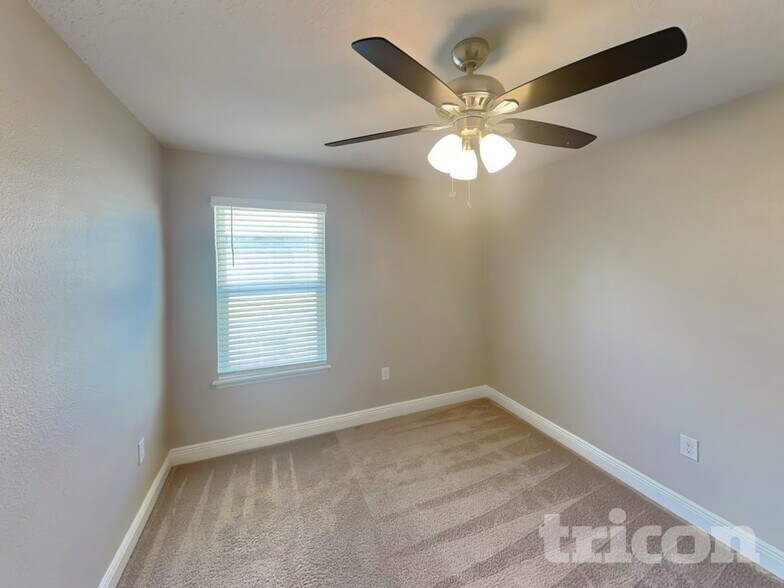 Building Photo - 1375 Riley Cir