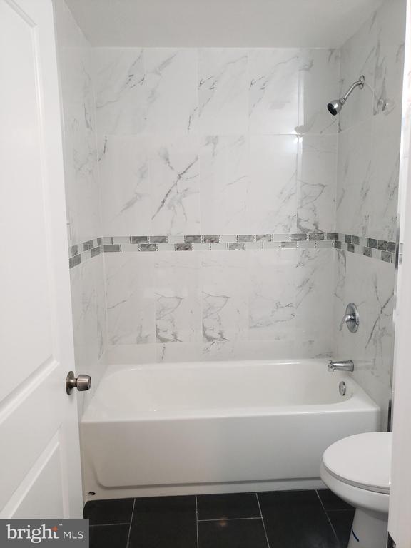 Building Photo - 2001 S 17th St