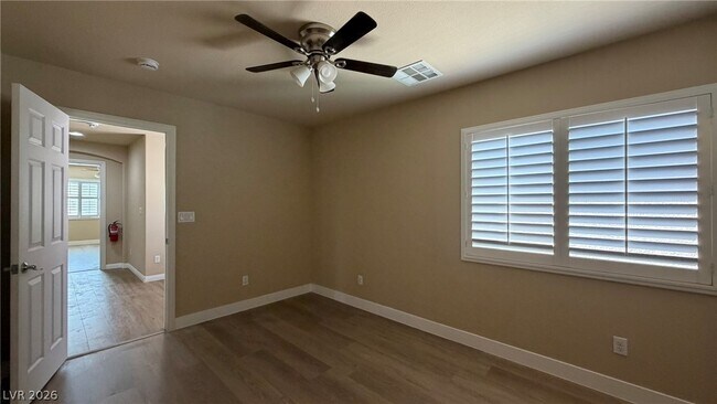 Building Photo - 6451 Parrot Ridge Ct