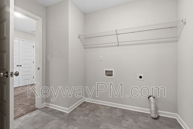 Building Photo - 2074 Limerick Ct