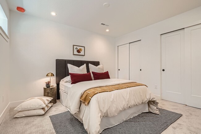 Building Photo - Luxury Home Near Cherry Creek | Sustainabl...