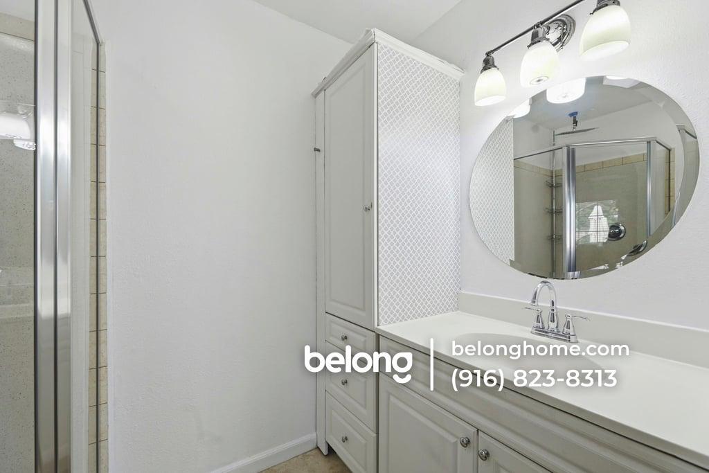 Building Photo - 7137 Reyn Oaks Way