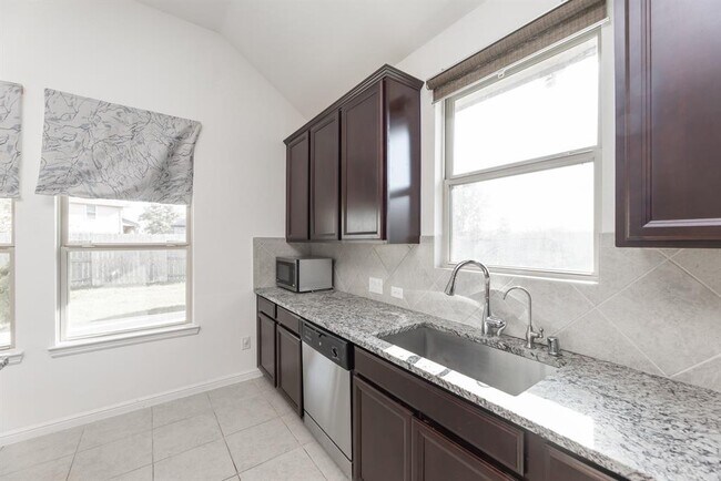 Building Photo - 11810 Apple Harvest Ln