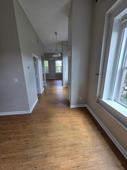 Building Photo - 40 N Eustis St
