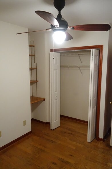 Building Photo - 106 Woodland Ct
