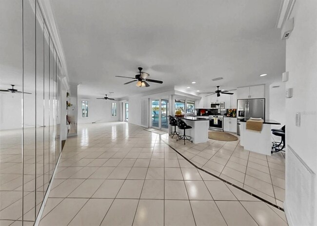 Building Photo - 6344 Cottonwood Ln
