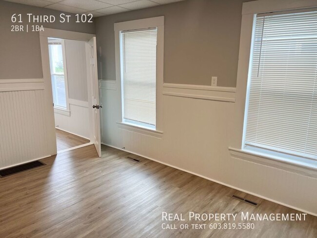 Building Photo - 61 Third St 102-