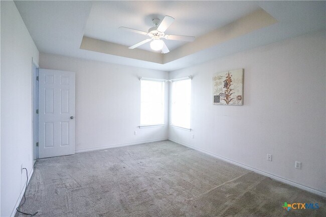 Building Photo - 2314 Kingsbury Dr