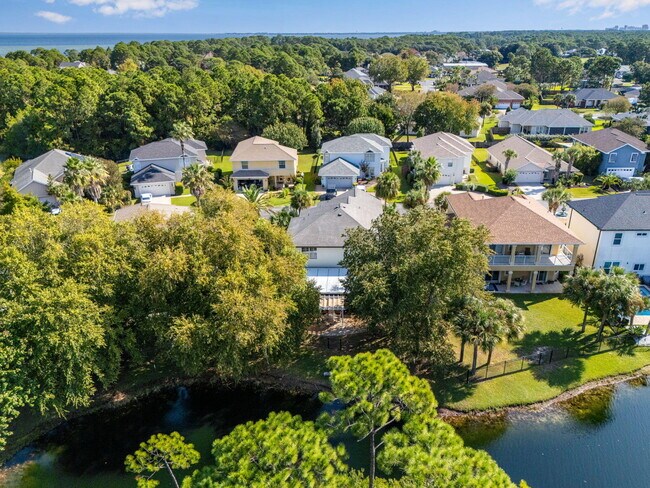 Building Photo - 314 Tequesta Dr