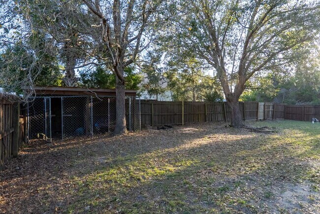 Building Photo - ZERO DEPOSIT MOVE-IN AVAILABLE ????