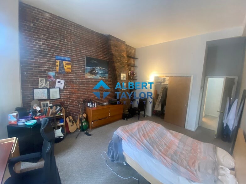 Building Photo - 750 Tremont St