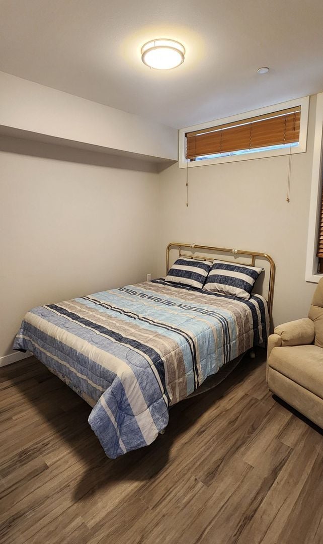 Building Photo - YEAR ROUND 2 Bedroom/2 Bathroom with Amenities Included