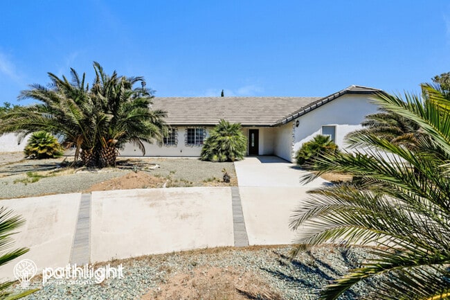 Building Photo - 14800 Farmington Street, Hesperia, CA, 92345